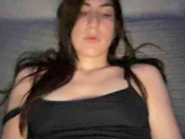 LadyInfinity webcam