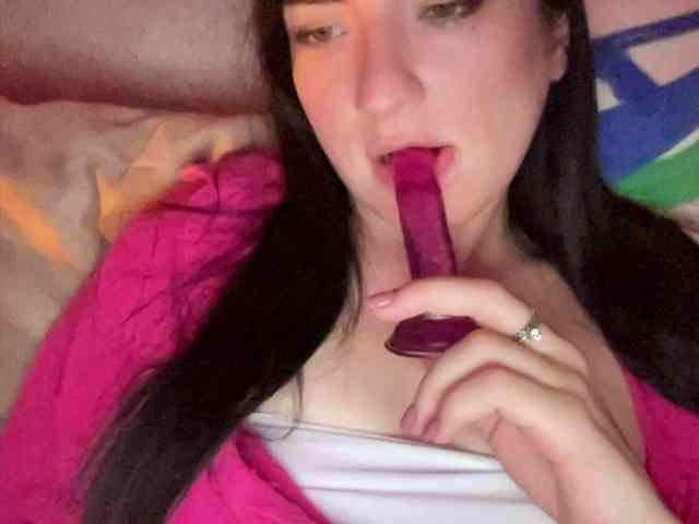 LadyInfinity webcam