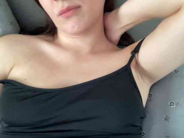 LadyInfinity webcam