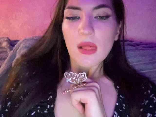 LadyInfinity webcam