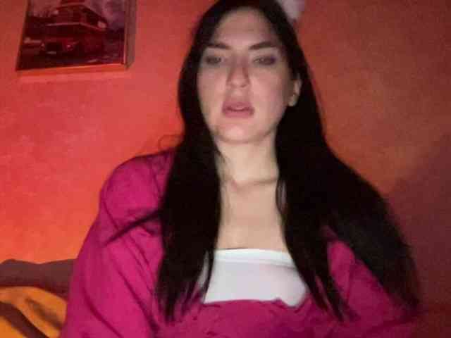 LadyInfinity webcam