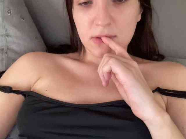 LadyInfinity webcam
