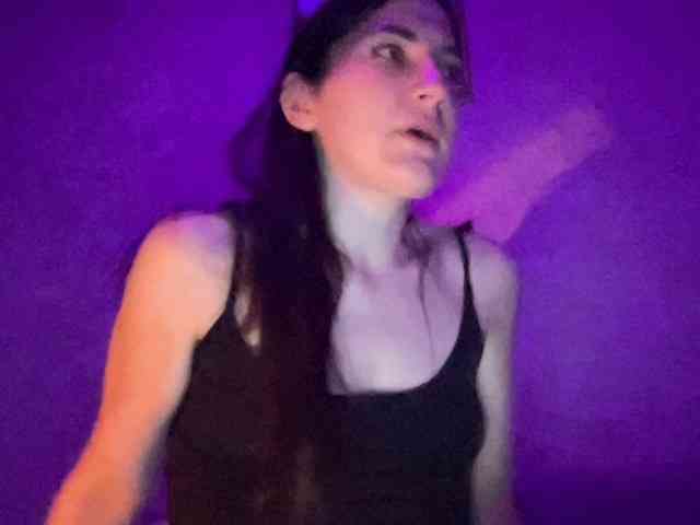 LadyInfinity webcam