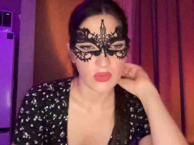 LadyInfinity webcam
