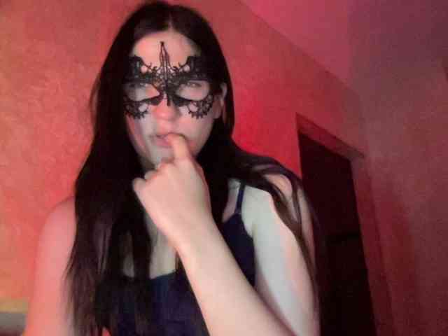 LadyInfinity webcam