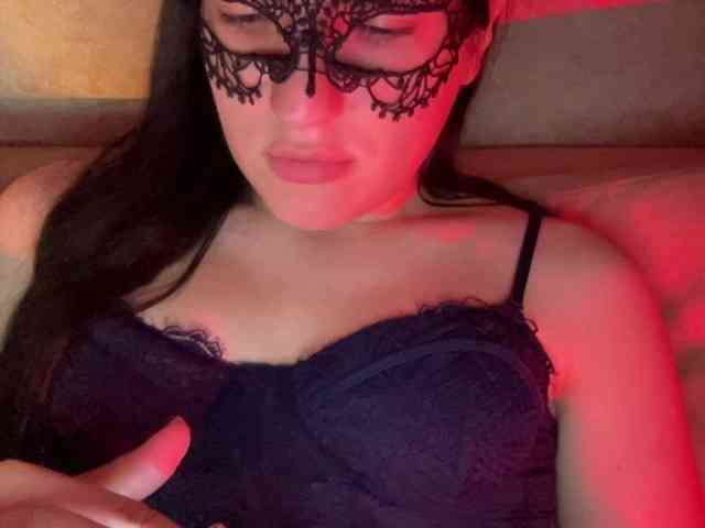 LadyInfinity webcam