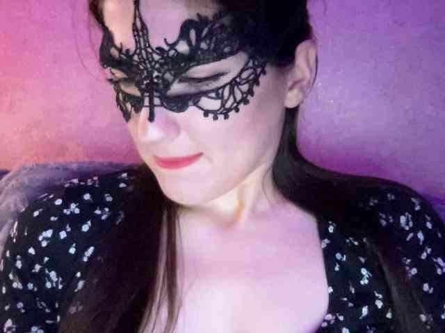 LadyInfinity webcam