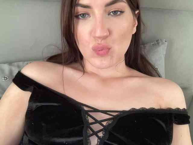 LadyInfinity webcam