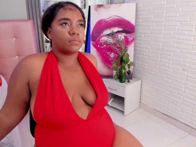 Stephanie-Wheeler live cam on BongaCams