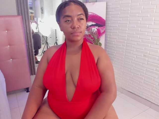 Stephanie-Wheeler live cam on BongaCams