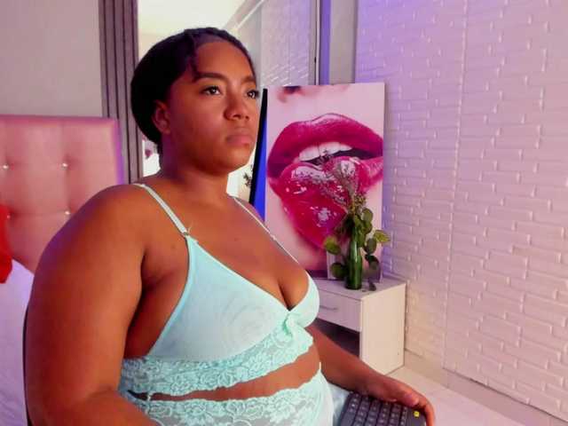 Stephanie-Wheeler live cam on BongaCams