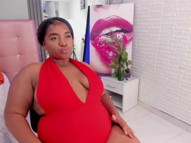 Stephanie-Wheeler live cam on BongaCams