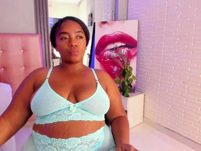Stephanie-Wheeler live cam on BongaCams