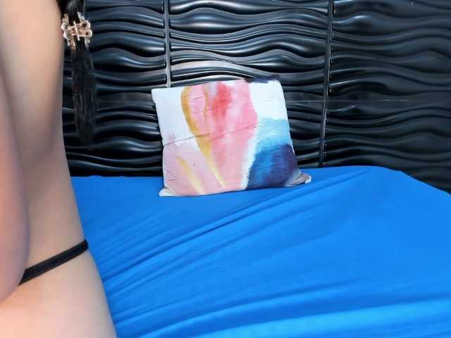 Kendra-Di-Marco live cam on BongaCams