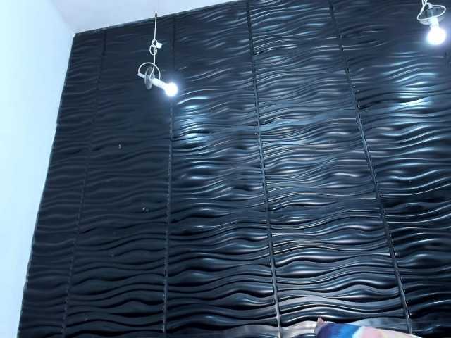 Kendra-Di-Marco live cam on BongaCams