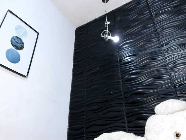 Kendra-Di-Marco live cam on BongaCams