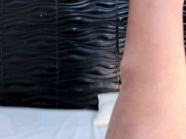Kendra-Di-Marco webcam