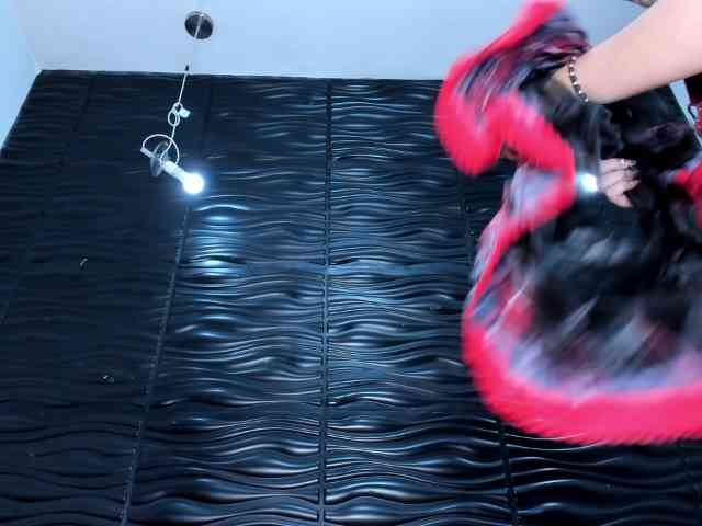 Kendra-Di-Marco webcam