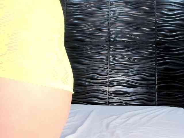 Kendra-Di-Marco webcam