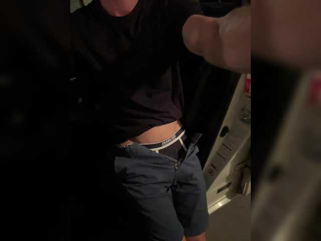 scoundrel39 live webcam show