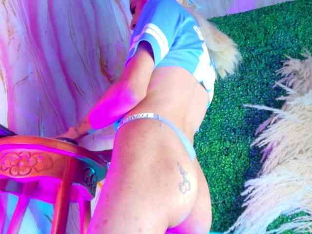 leo-torress Sex Cam Show