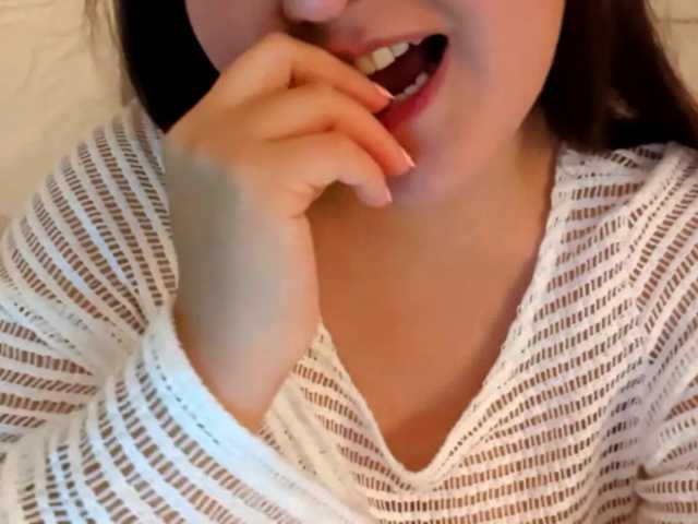 MollieWaltman live cam on BongaCams