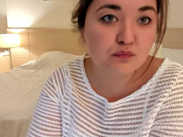 MollieWaltman live cam on BongaCams