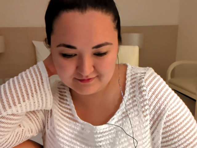MollieWaltman live cam on BongaCams