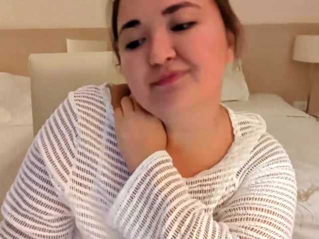 MollieWaltman live cam on BongaCams