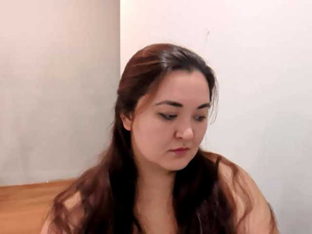 MollieWaltman live cam on BongaCams