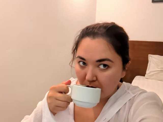 MollieWaltman live cam on BongaCams