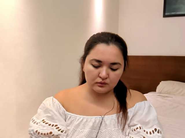 MollieWaltman live cam on BongaCams