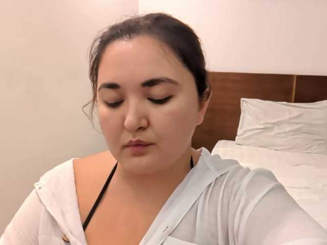 MollieWaltman live cam on BongaCams