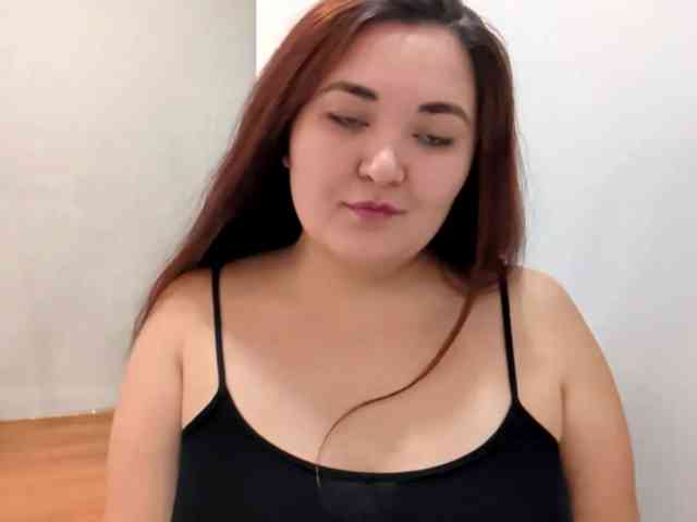 MollieWaltman webcam