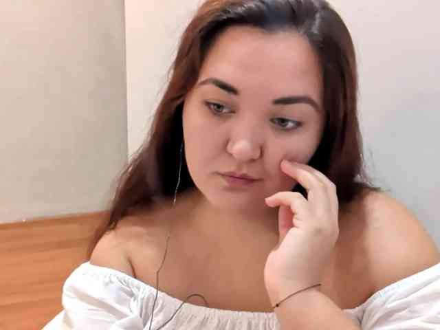 MollieWaltman webcam