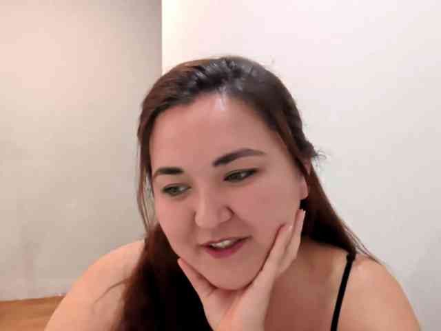 MollieWaltman webcam