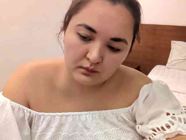 MollieWaltman webcam