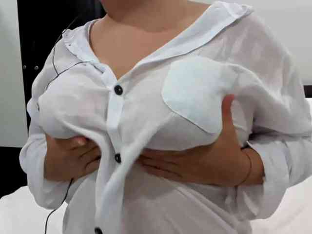 MollieWaltman webcam