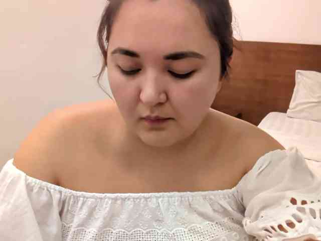 MollieWaltman webcam
