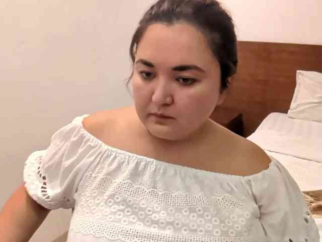 MollieWaltman webcam
