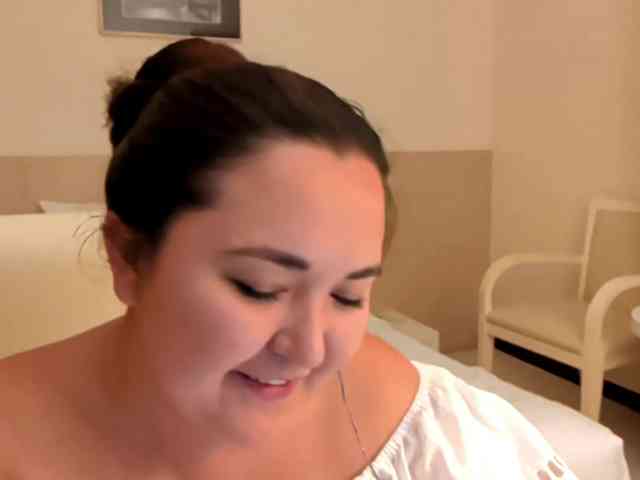 MollieWaltman webcam