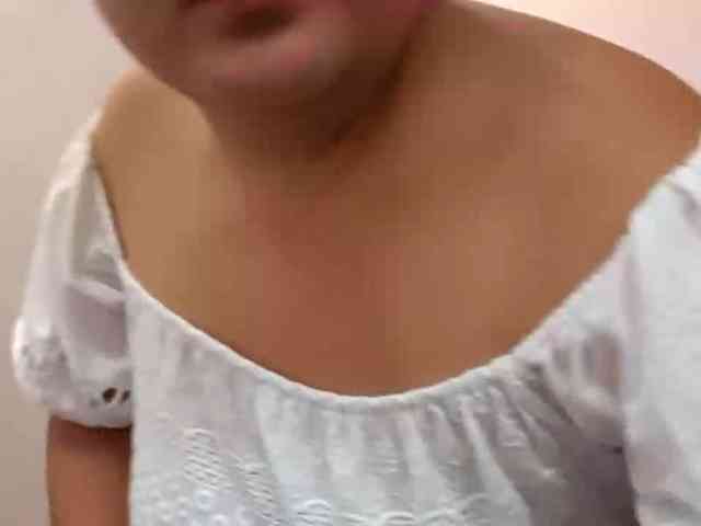 MollieWaltman webcam