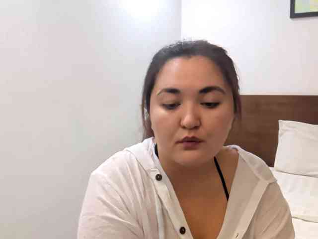 MollieWaltman webcam