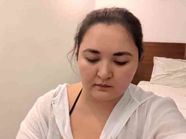 MollieWaltman webcam