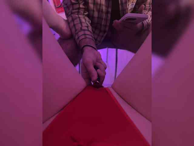 tik-tak69's live room