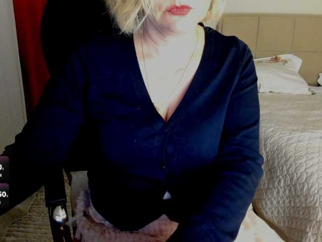 Anna1W live cam on BongaCams