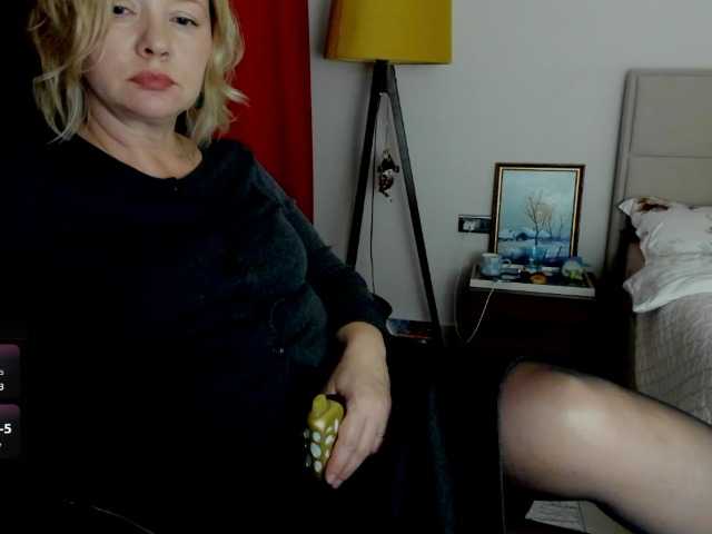 Anna1W live cam on BongaCams