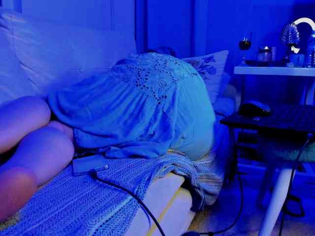 Anna1W webcam