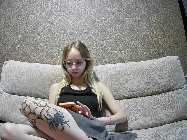 k1tty1ce live cam on BongaCams