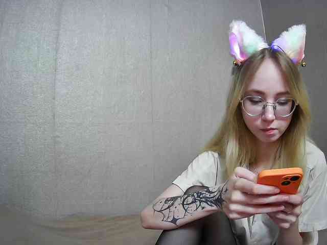 k1tty1ce webcam